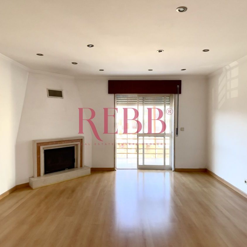 Apartamento T2 em Setúbal - Photo 1