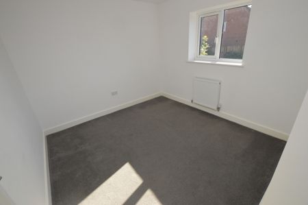 2 Bedroom Apartment - Photo 4