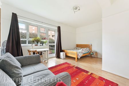 Horne Way, London - Photo 2