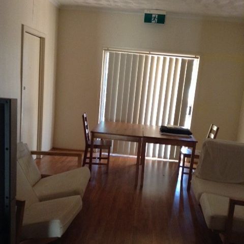 Private Room In Shared Complex - Photo 1