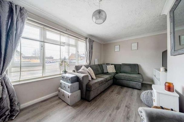 Villiers Road, Bicester, OX26 - Photo 1