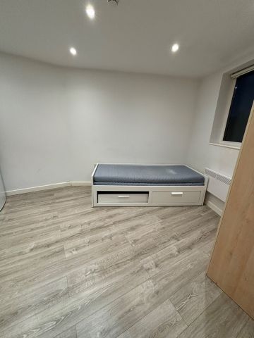 Studio Flat, Clonmell Road, N17 - Photo 2