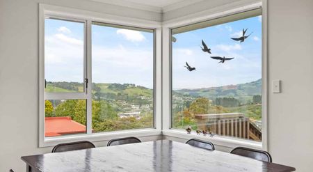 A home of elegance, ease and true tranqulity - Photo 2