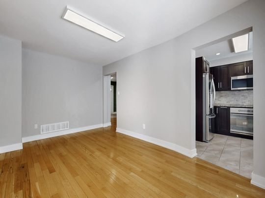 For Lease - 11 Hawker Court Unit# MAIN, Ajax, Ontario - Photo 1