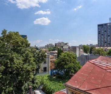 Urban Loft with Roof Terrace, Old-Town Centre - Photo 6