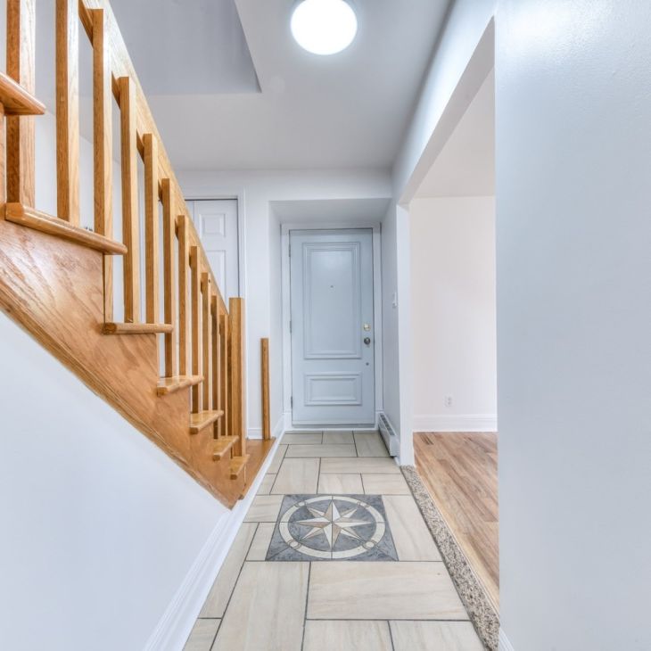 Maison à étages à louer - Laval (Chomedey) (Carrefour Saint-Martin) - Photo 1