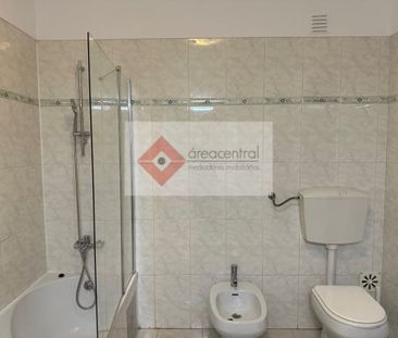 3 room luxury Apartment for rent in Oeiras, Portugal - Photo 5