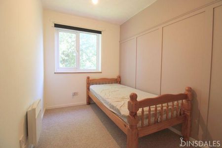 2 bedroom apartment to rent - Photo 3