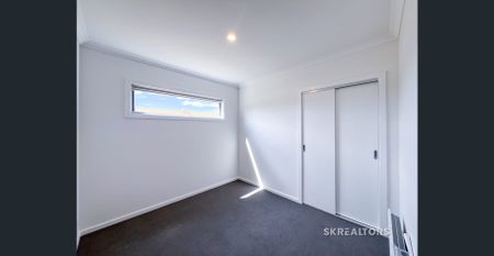 Prime Location & Family Comfort - Photo 2