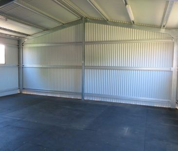 WALK EVERYWHERE FROM THIS 3 BEDROOM HOME! - Photo 4