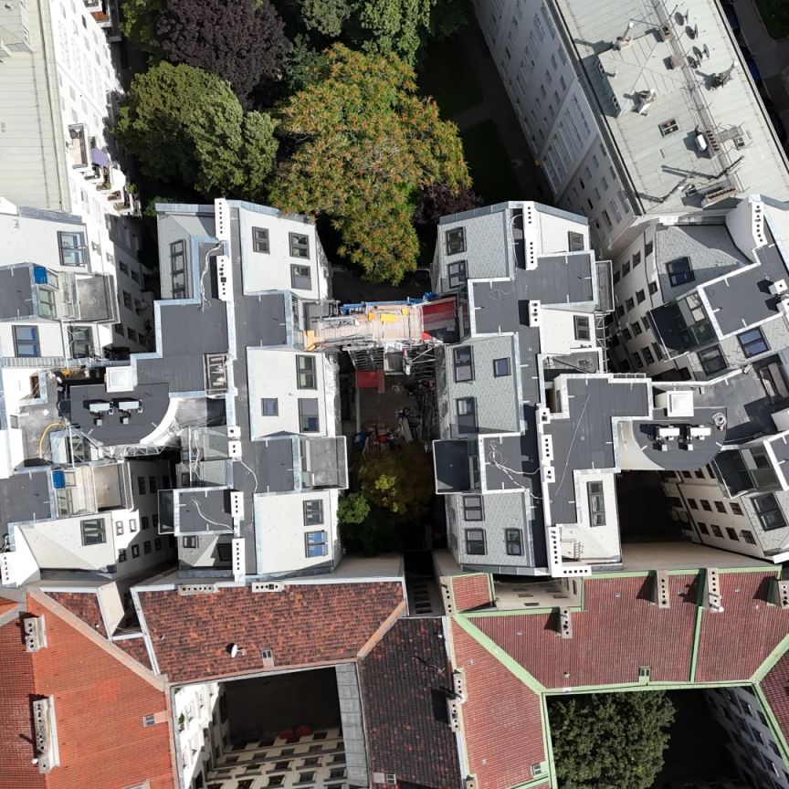 Dachgeschoßwohnung im Herzen des 2. Bezirks – 83 m² Wohnkomfort - Photo 1