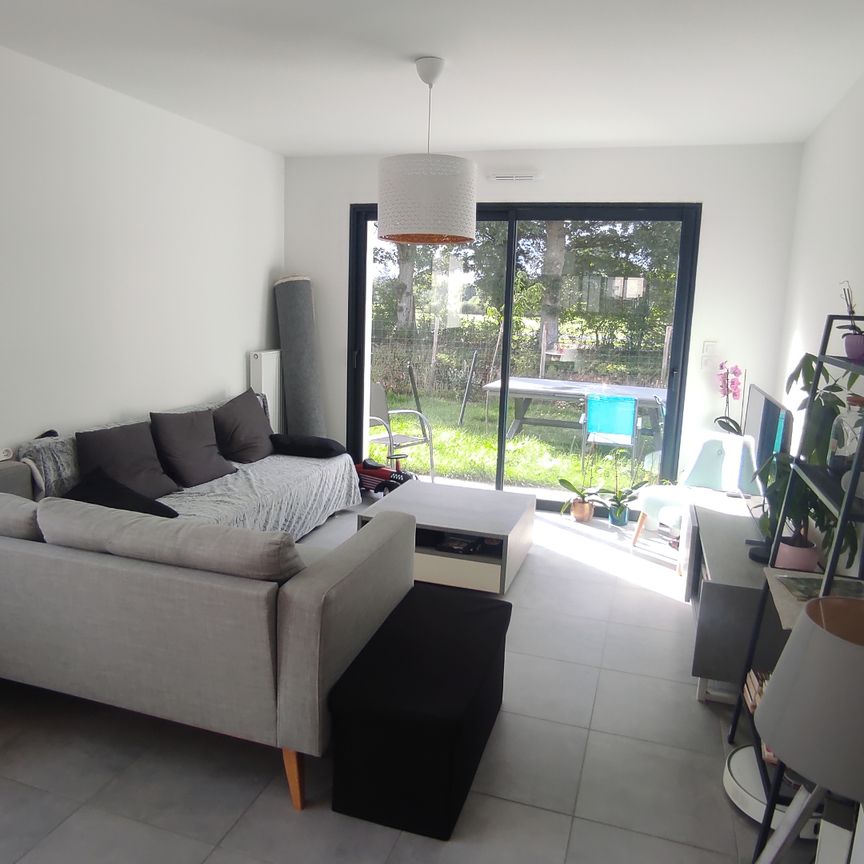 Location Maison 5 pièces 110m² - Photo 1