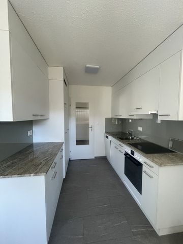3.5 Zimmer, 76 m², 2. Stock - Photo 5