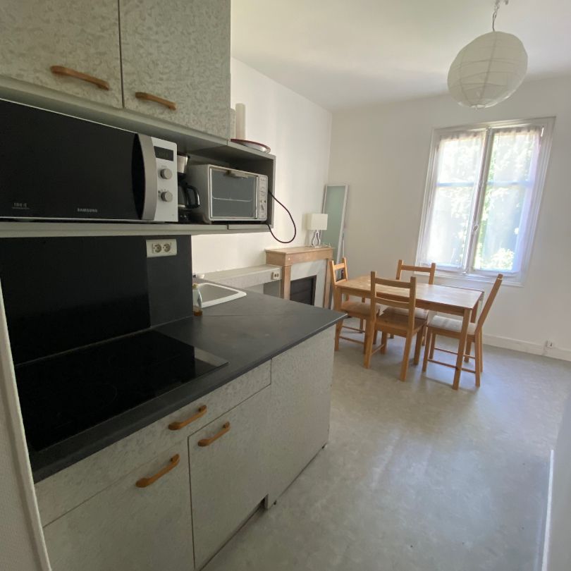 Location Appartement 1 pièce 29m² - Photo 1