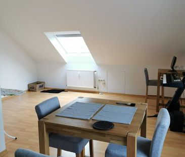 Helle 2-Zimmer-DG Wohnung mit EBK in Stelingen - Photo 4