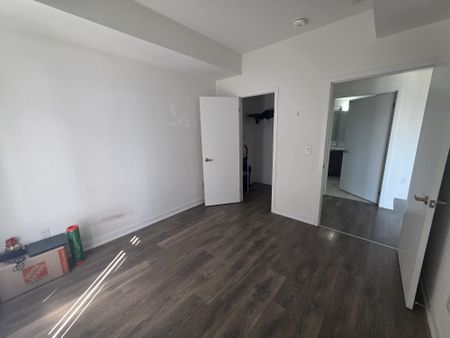 For Lease - 130 Canon Jackson Drive Unit# 406, Toronto, Ontario - Photo 5