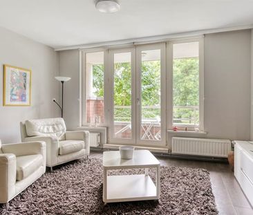 Appartement te huur - foto 1