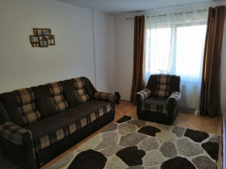 Apartament cu 2 camere, zona Tudor. - Fotografie 4
