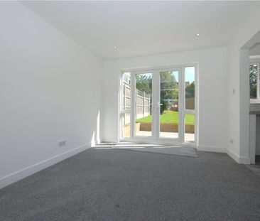 3 bedroom semi-detached house to rent - Photo 6
