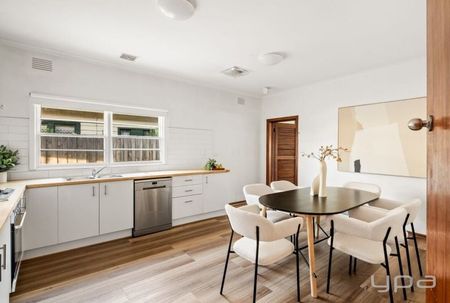 Sophisticated Charm, South Side Werribee - A Rare Find! - Photo 3