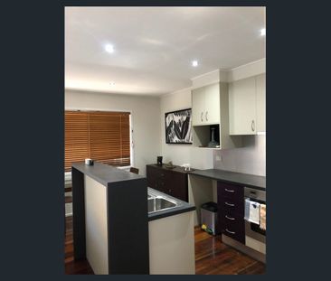 Private One Bedroom Unit Close to Everything - Photo 2