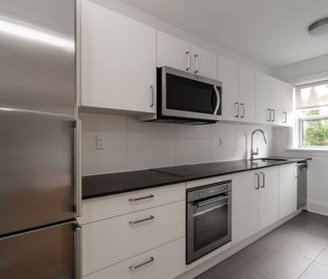 143 Arlington Avenue - Photo 2