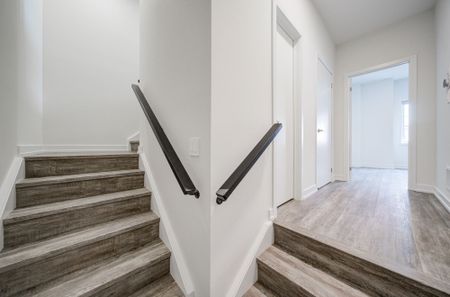 For Lease - 36 Chapple Lane, Richmond Hill, Ontario - Photo 2