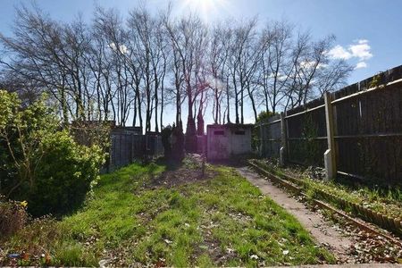 Shady Lane, Birmingham, B44 - Photo 4