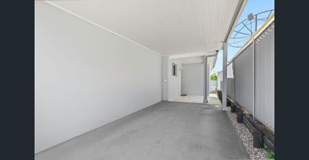 SPAICIOUS TWO BEDROOM GRANNY FLAT IN A PRIME LOCATION ! - Photo 2