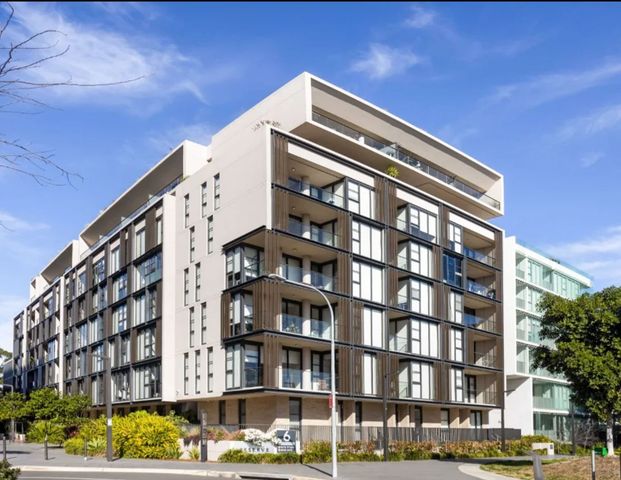 Fully Furnished 1 Bedroom Apartment in Prime Zetland Location - Photo 1