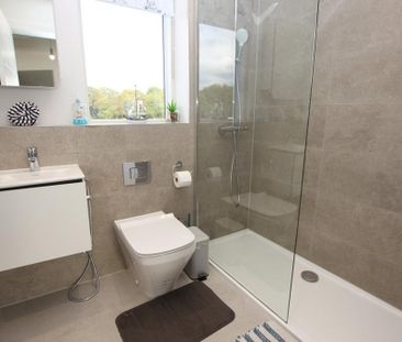 3 bedroom terraced house to rent - Photo 4
