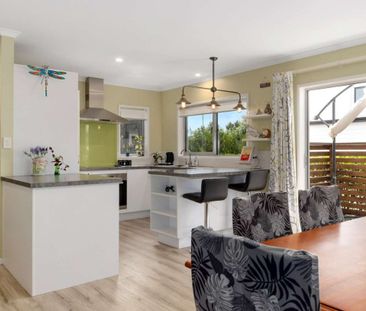 Modern and Tidy Home in The Lakes - Pyes Pa - Photo 5