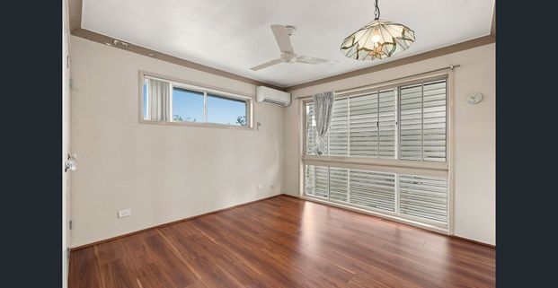 DUAL LIVING WITH BIG BACKYARD! - Photo 1