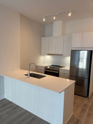 For Lease - 430 Square One Drive Unit# 202, Mississauga, Ontario - Photo 4