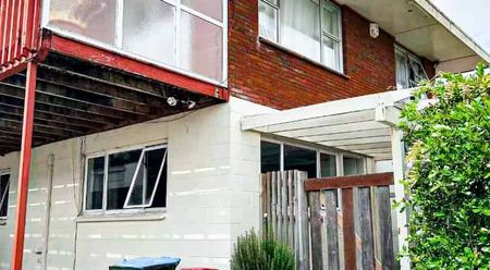 Prime Coastal Living - Photo 3