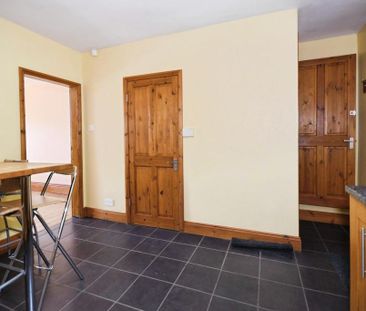 3 bedroom terraced house to rent - Photo 6