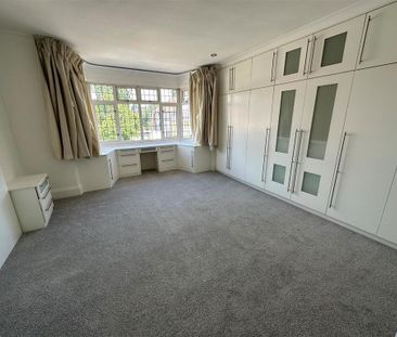 5 bedroom detached house to rent - Photo 5