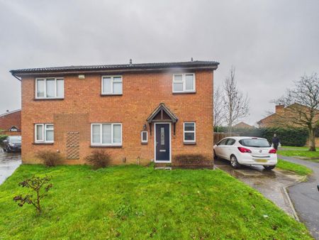 2 bedroom semi-detached house to rent - Photo 4