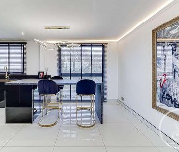 Lake View Court, Leeds, LS8 - Photo 2