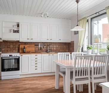 Fjällbruden, Angered - Photo 5