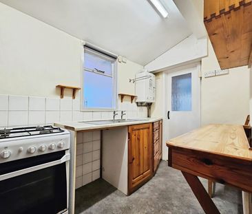 Alexandra Road, Ashford, Surrey, TW15 1TP - Photo 3