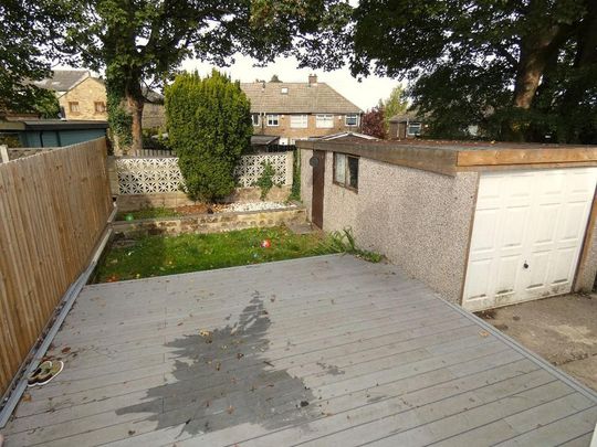 3 bedroom semi-detached house to rent - Photo 1