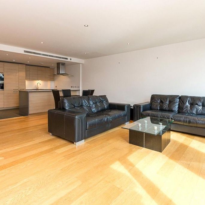 3 bedroom apartment to rent - Photo 1