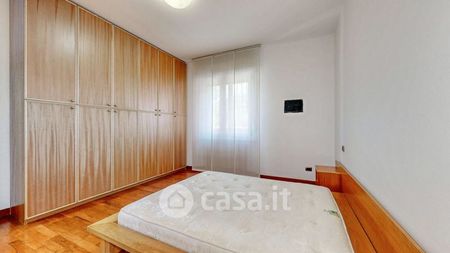 Trilocale in Affitto in Via Cesare Battisti 26 a Segrate - Photo 3