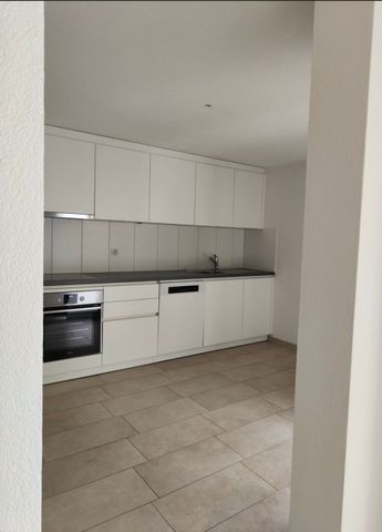 4.5 Zimmer, 106 m², 1. Stock - Photo 2