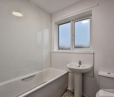 3 bedroom house to rent - Photo 3