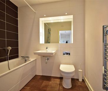 2 bedroom apartment to rent - Photo 6