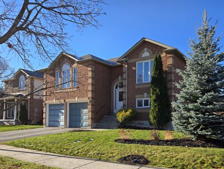 For Lease - 17 Iveagh Drive, Georgina, Ontario - Photo 5