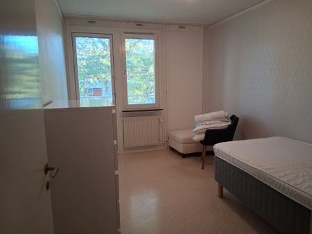 Nordmarksvägen, Farsta - Photo 3