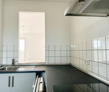 Helle Balkonwohnung in zentraler Lage von Bochum! - Photo 1